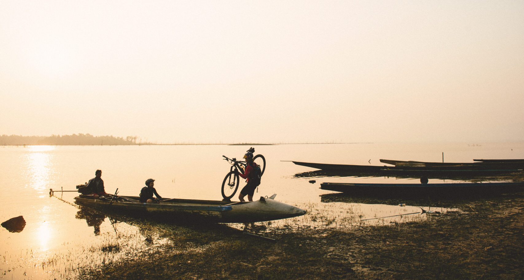 2015 BLOOD ROAD JOSH LETCHWORTH RED BULL 150227 DAY9 BLOODROAD 0512 scaled aspect ratio 1280 686 scaled