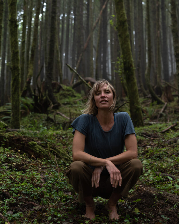 Eugénie pictured amongst the trees on the Oregon Coast.