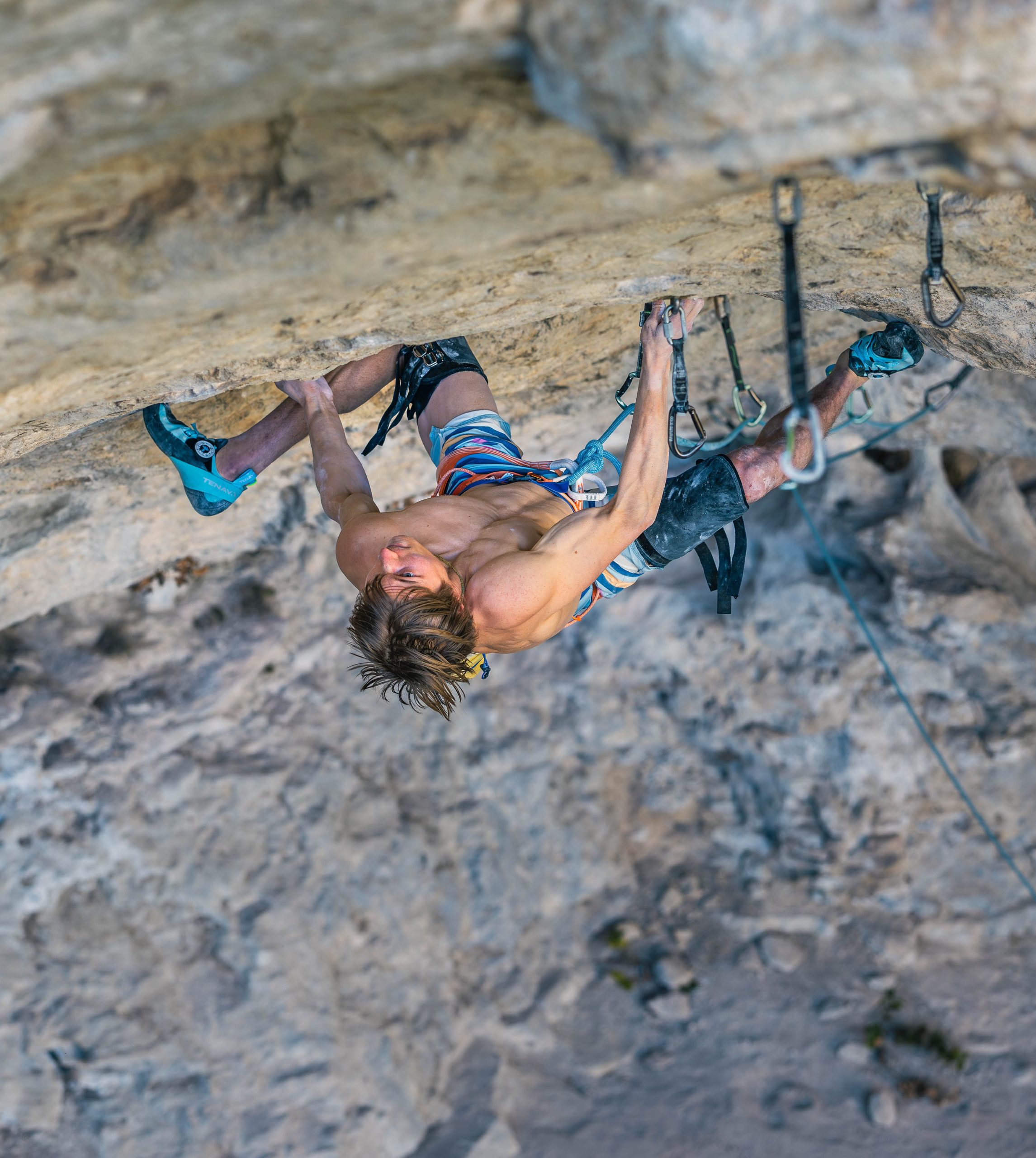 alex megos rock climbing buoux france 9307 jan virt scaled aspect ratio 306 342 scaled